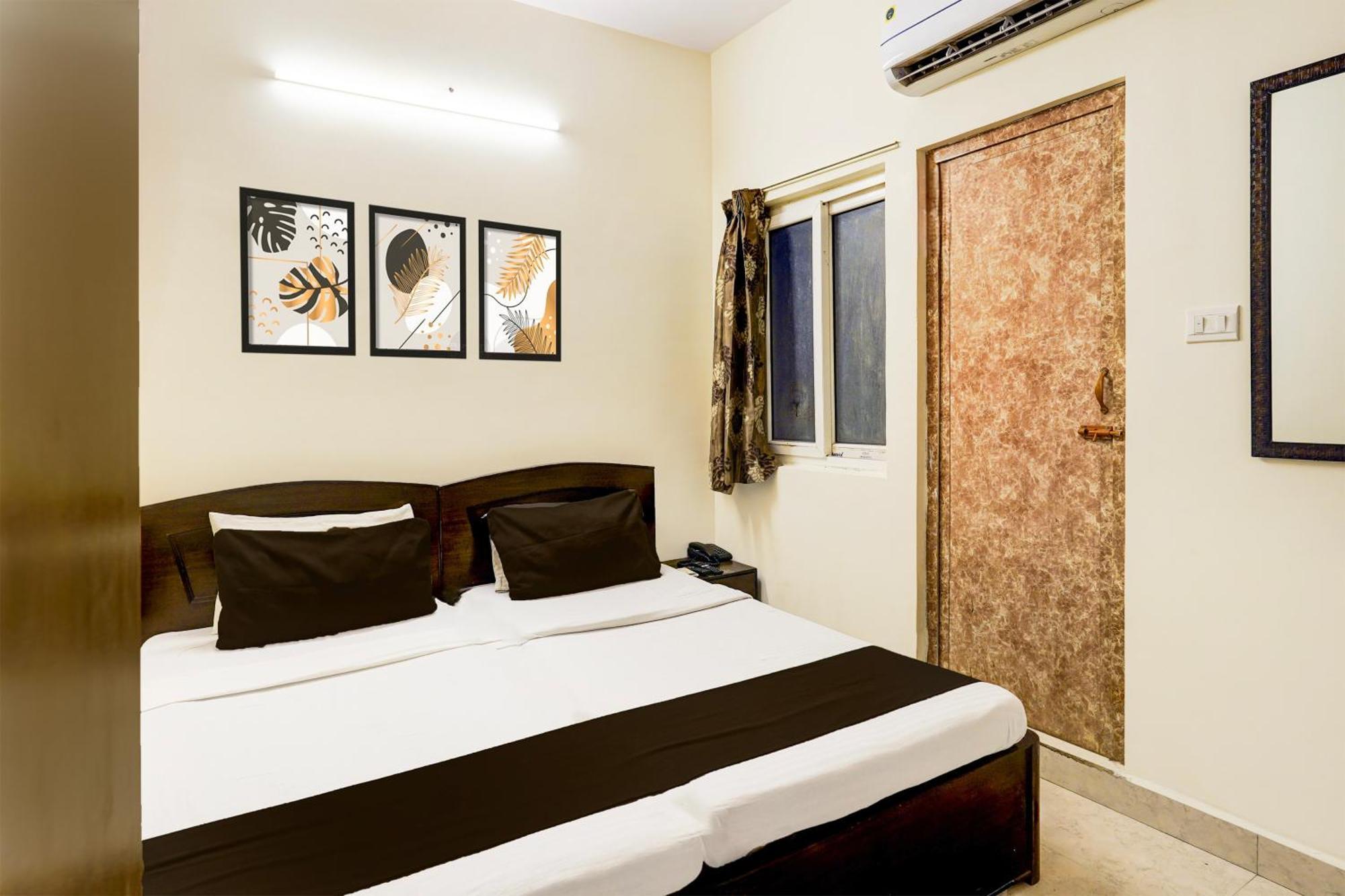 Hotel Super Collection O Thousand Lights 2*