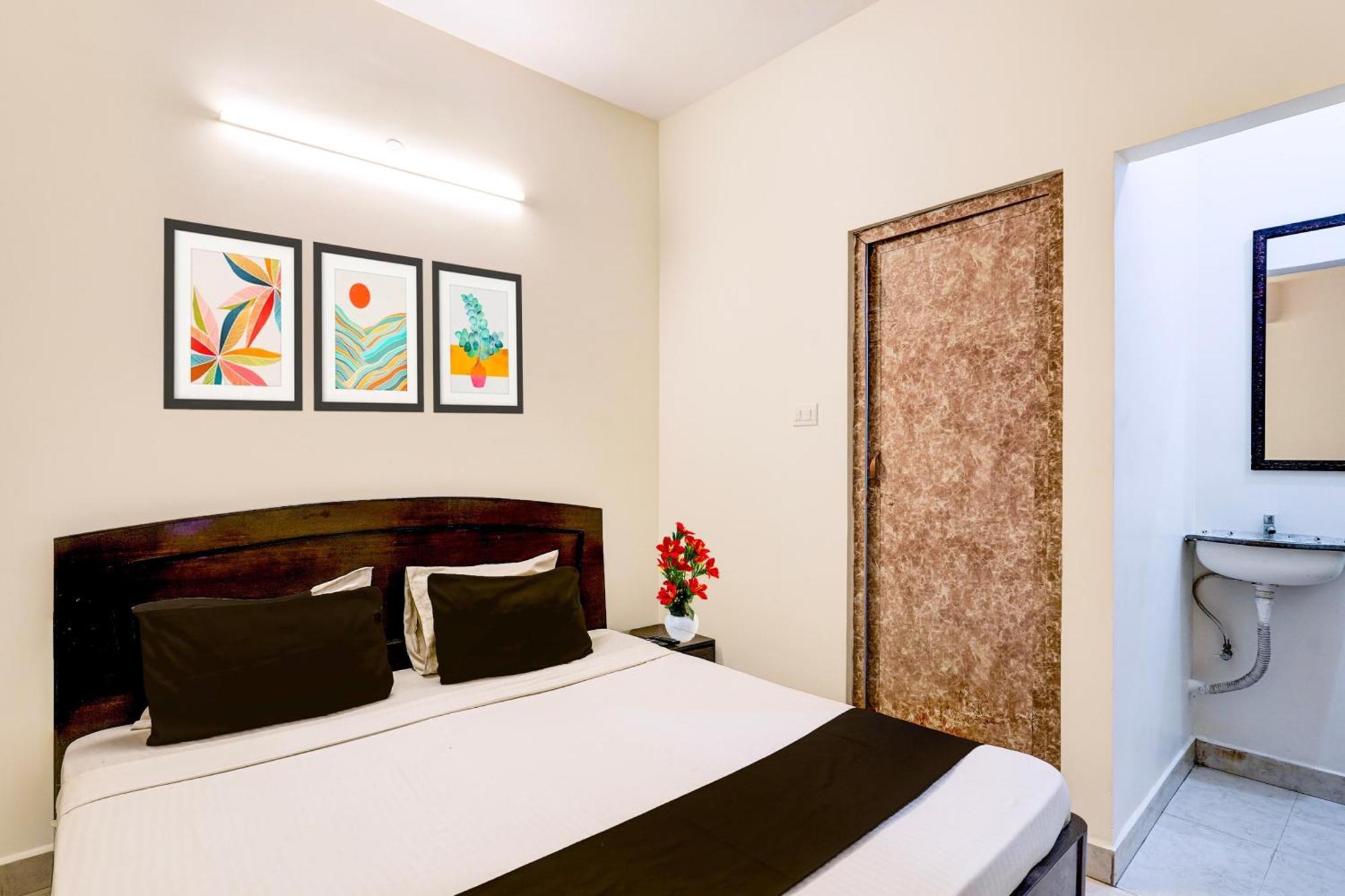 Hotel Super Collection O Thousand Lights Chennai